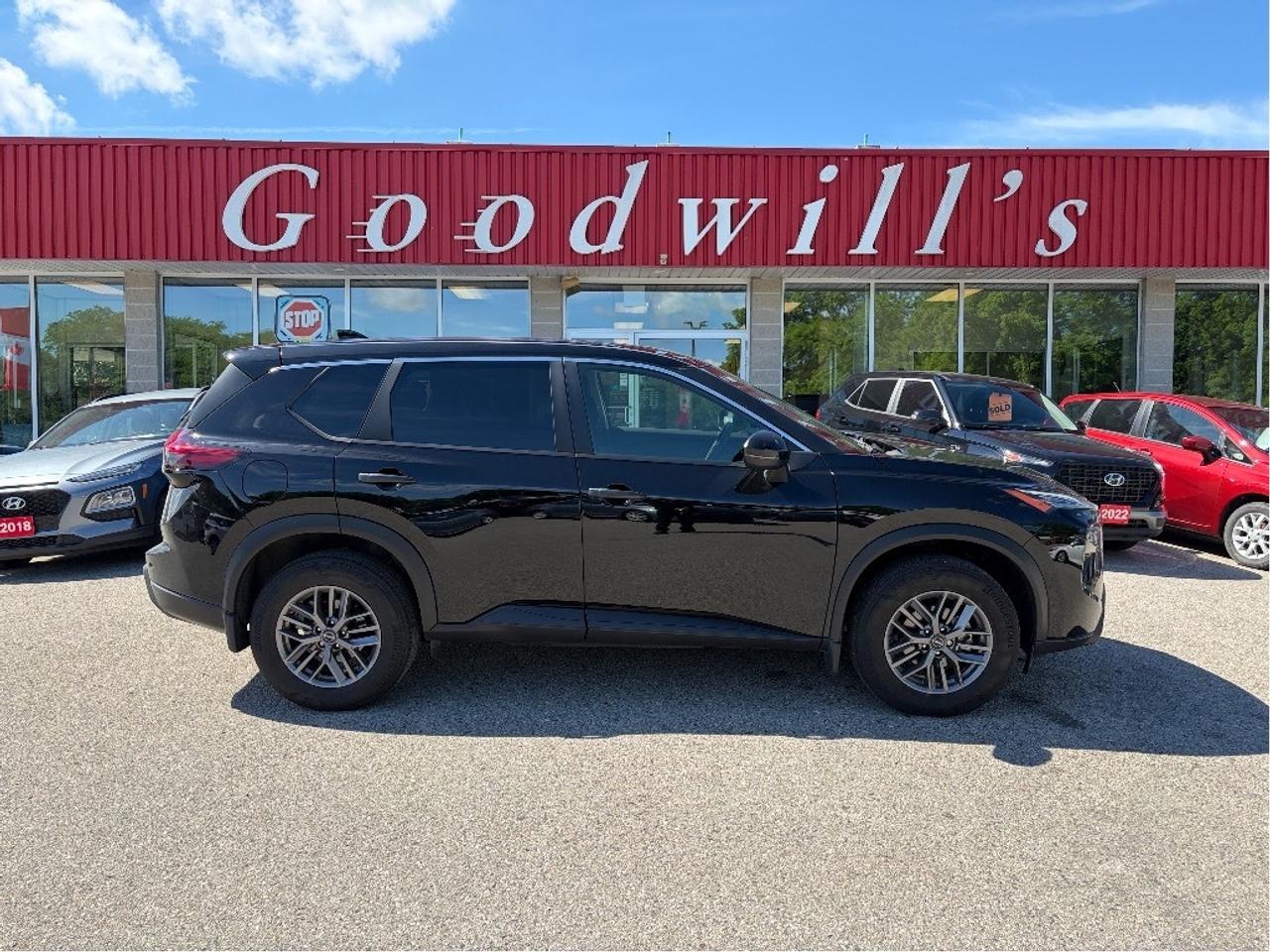 2024 Nissan Rogue S, CLEAN CARFAX, BALANCE OF FACTORY WARRANTY! - Photo #1