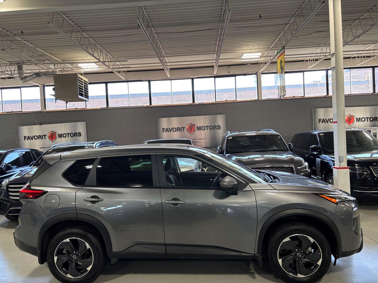 2024 Nissan Rogue SV AWD|MOONROOF|ALLOYS|HEATEDSEATS|HEATEDSTEERING| Photo2