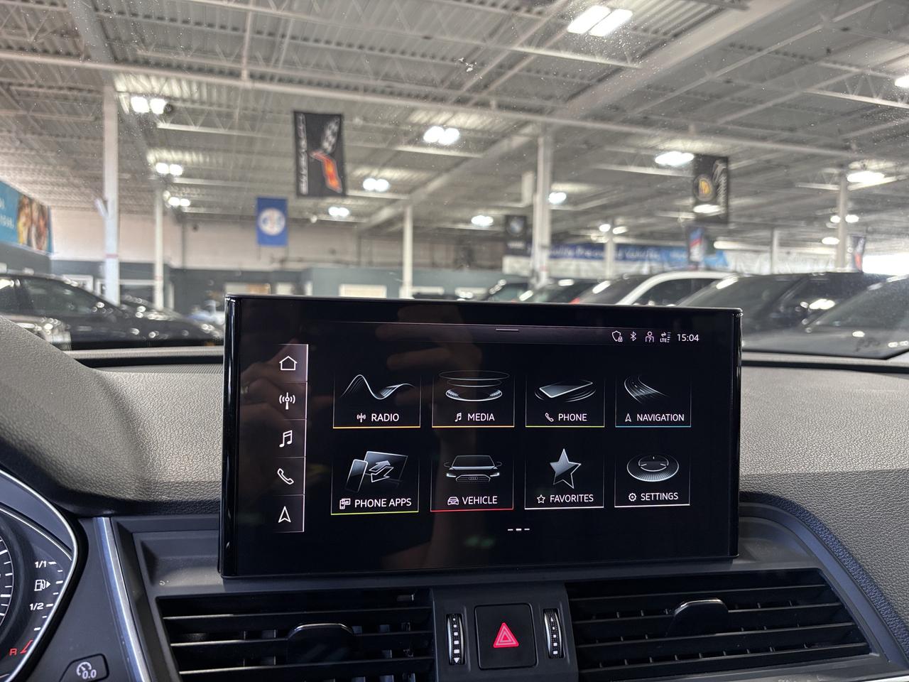 2024 Audi Q5 Komfort|QUATTRO|ALLOYS|LEATHER|WIRELESSCHARGING|++ Photo
