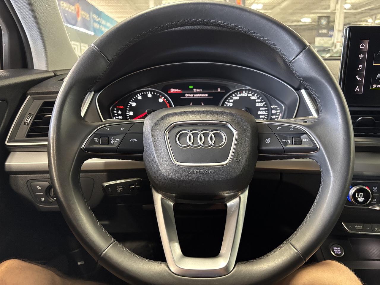 2024 Audi Q5 Komfort|QUATTRO|ALLOYS|LEATHER|WIRELESSCHARGING|++ Photo