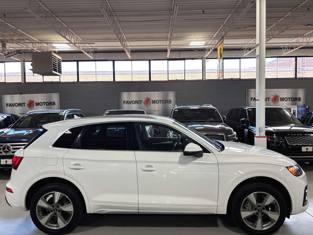 2024 Audi Q5 Komfort|QUATTRO|ALLOYS|LEATHER|WIRELESSCHARGING|++ Photo