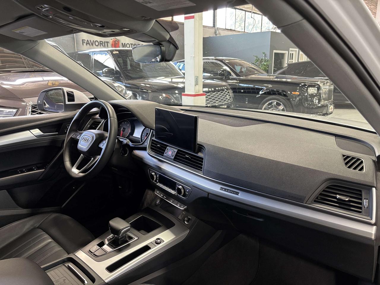 2024 Audi Q5 Komfort|QUATTRO|ALLOYS|LEATHER|WIRELESSCHARGING|++ Photo