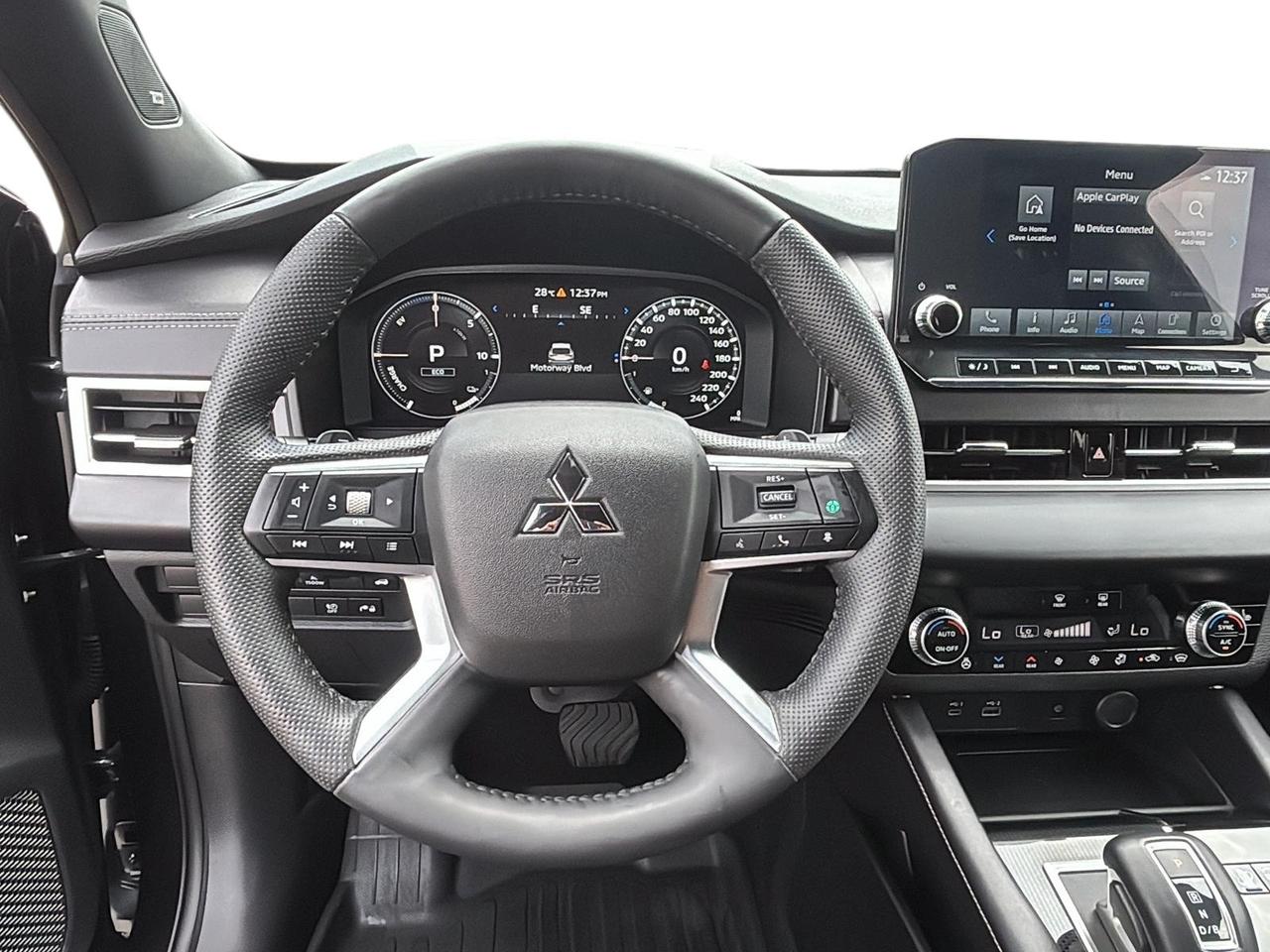 2025 Mitsubishi Outlander Phev GT Photo