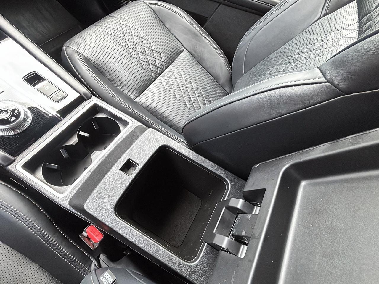 2025 Mitsubishi Outlander Phev GT Photo
