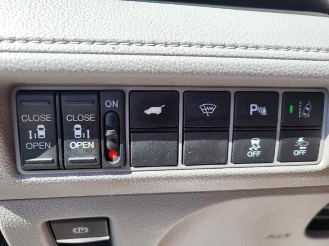 2018 Honda Odyssey EX-L Photo