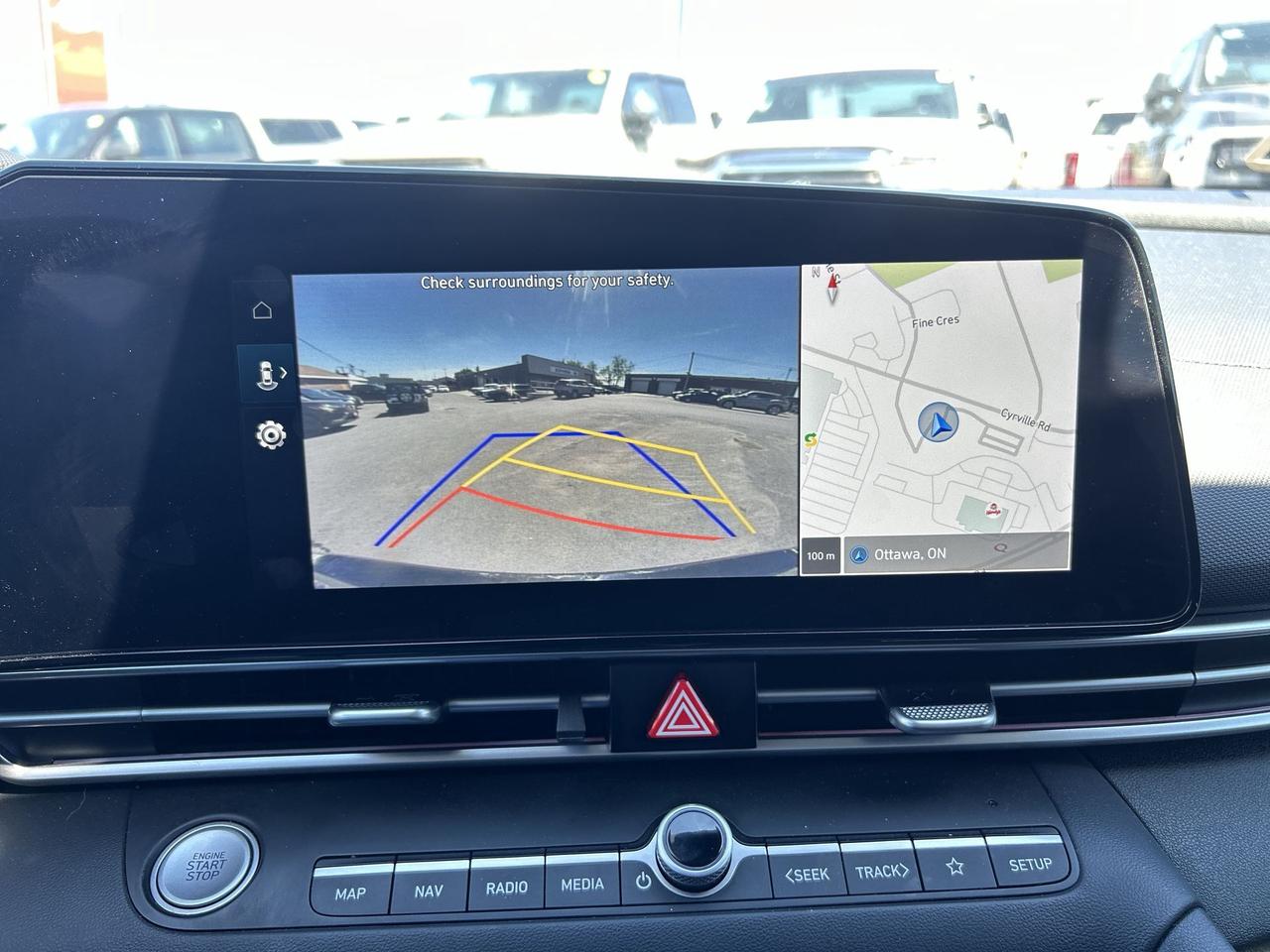 2023 Hyundai Elantra Preferred IVT w-Tech Pkg Photo