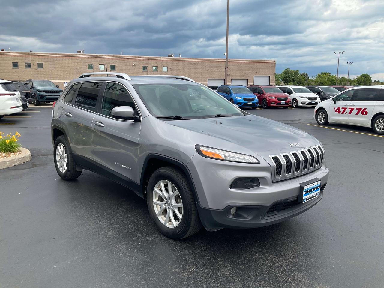 2016 Jeep Cherokee  Photo