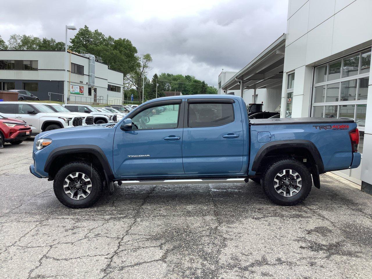 2019 Toyota Tacoma TRD Offroad Photo4