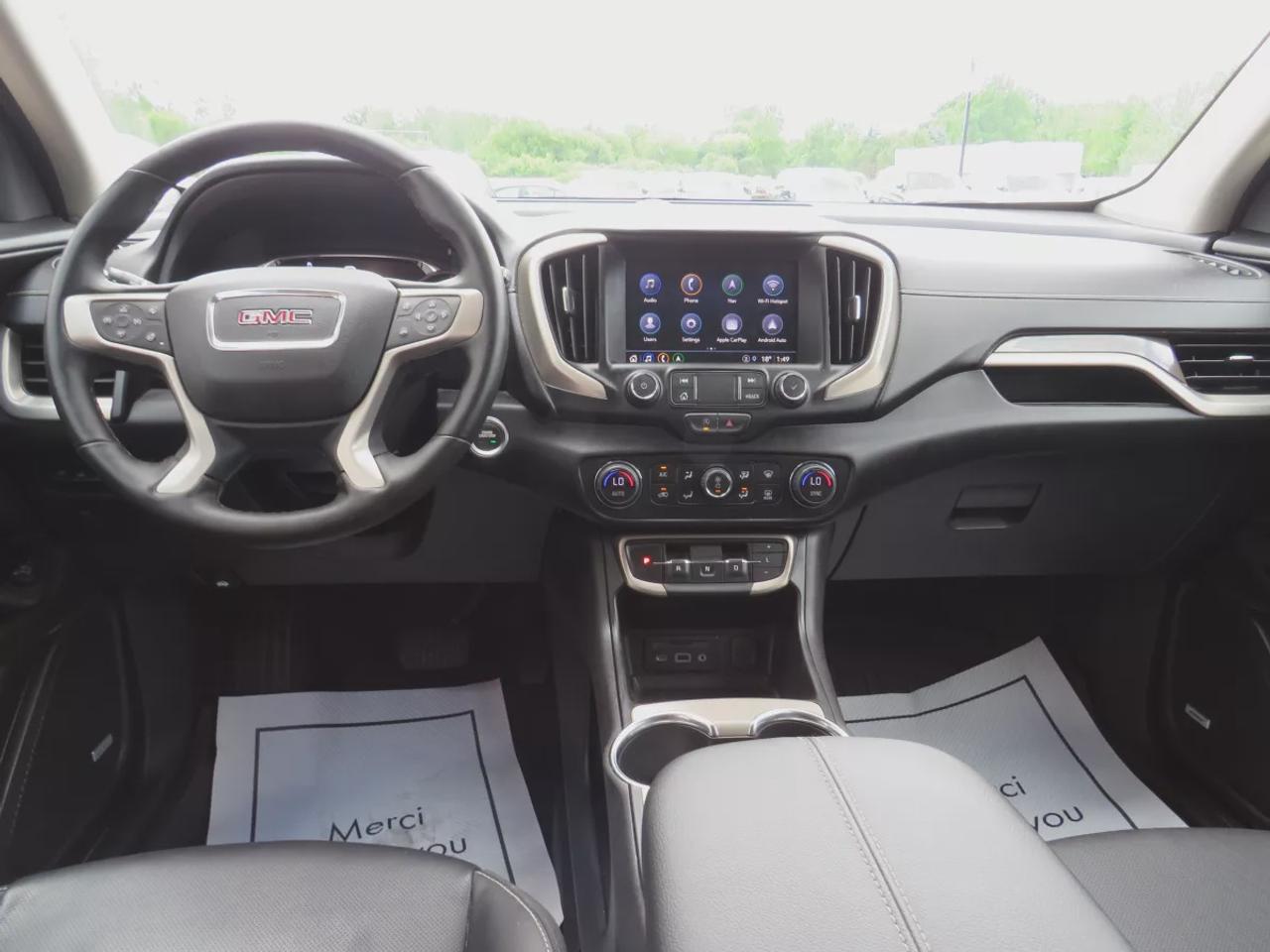 2024 GMC Terrain Denali Photo