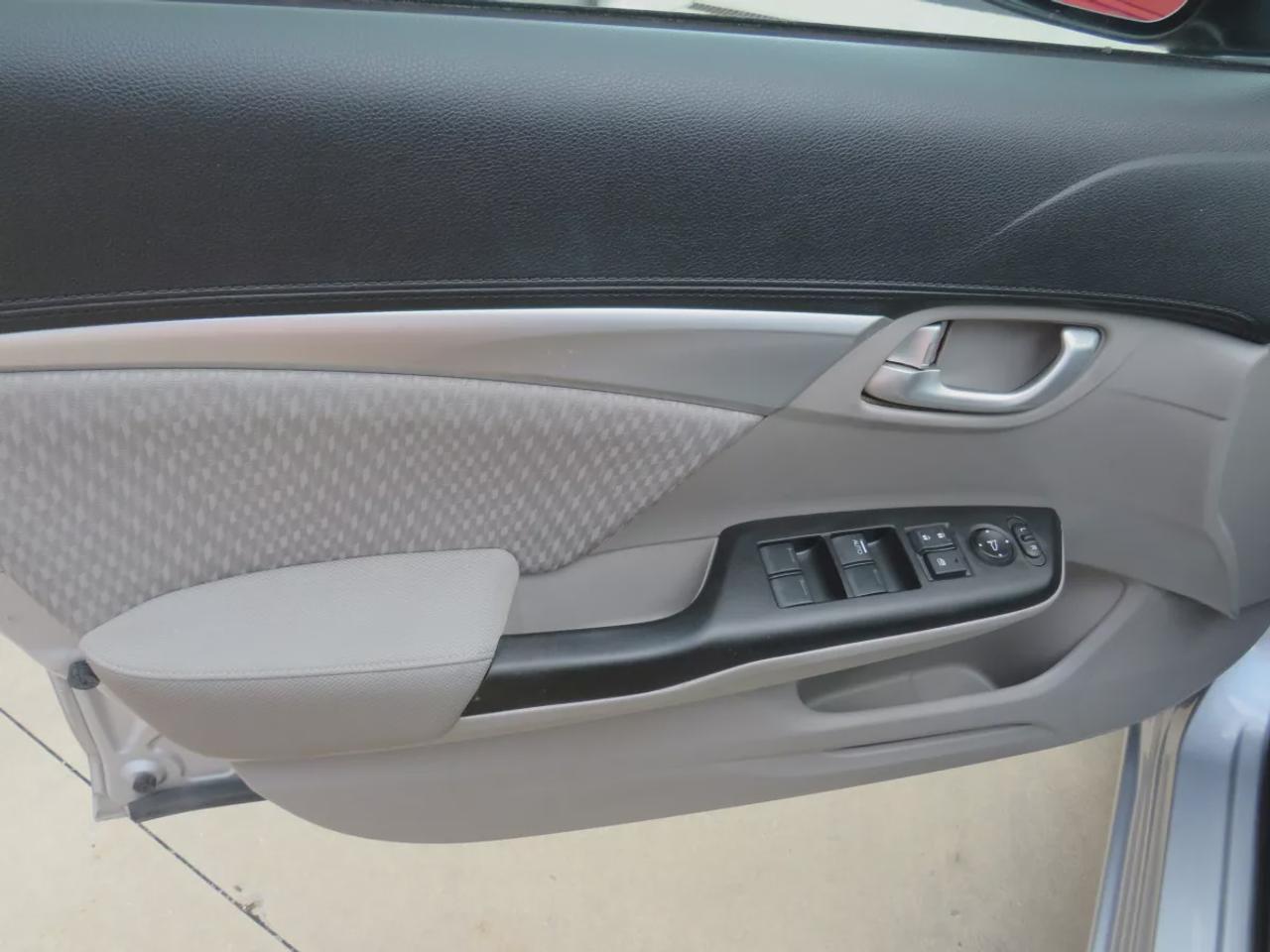 2014 Honda Civic Sedan EX Photo