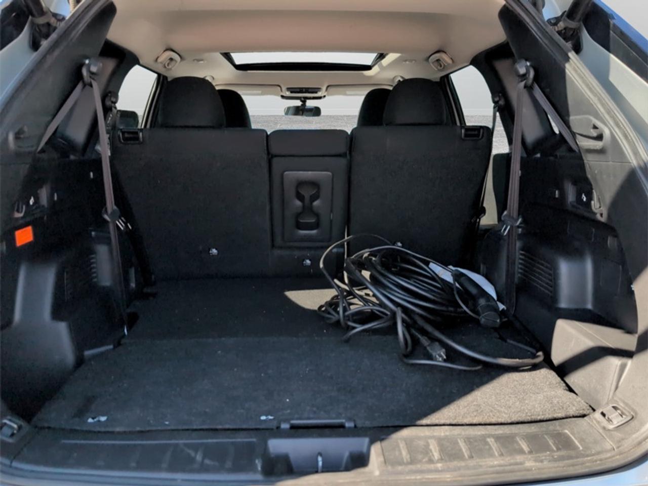 2025 Mitsubishi Outlander Plug-In Hybrid SE  *CLEAN CARFAX* Photo