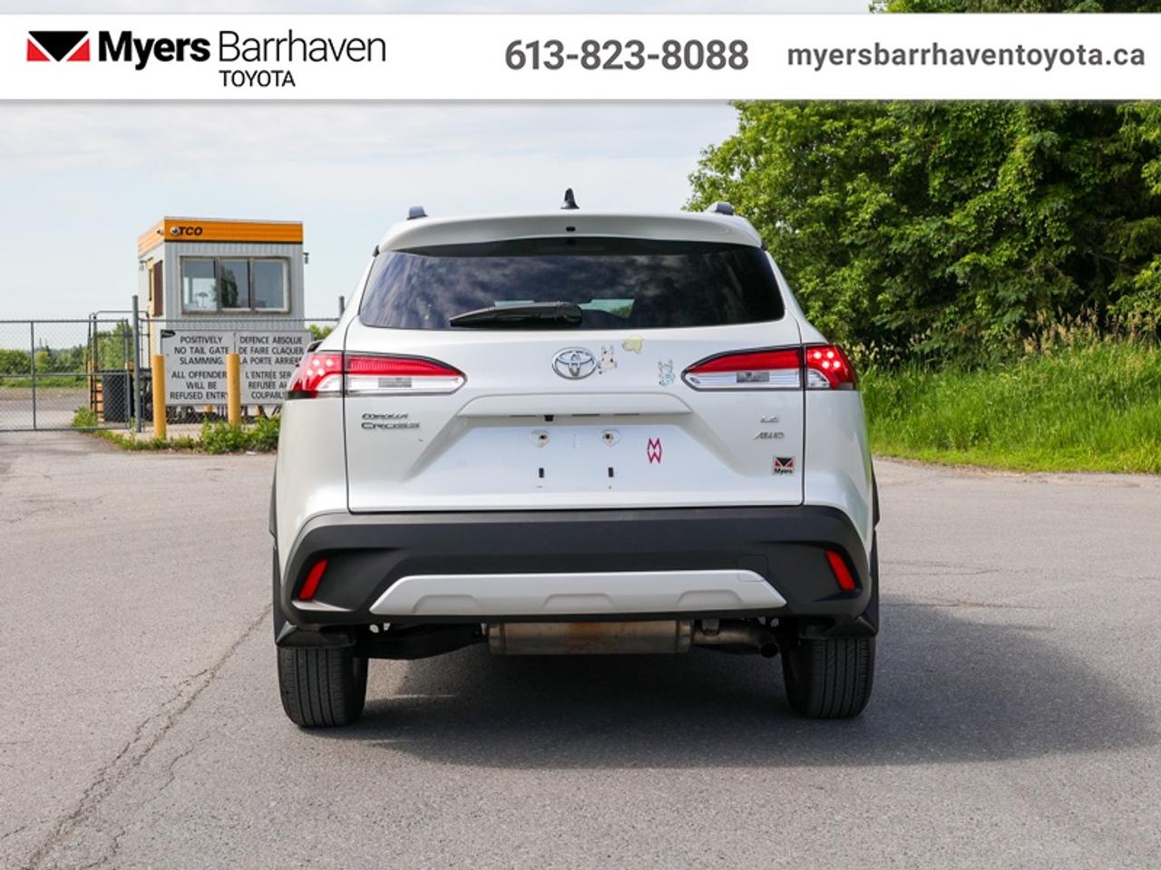 2023 Toyota Corolla Cross LE Premium AWD  - Certified - $208 B/W Photo