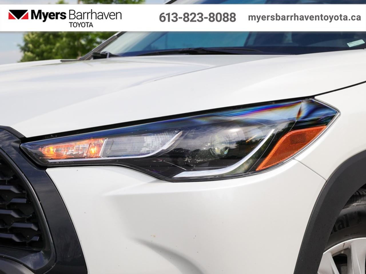 2023 Toyota Corolla Cross LE Premium AWD  - Certified - $208 B/W Photo
