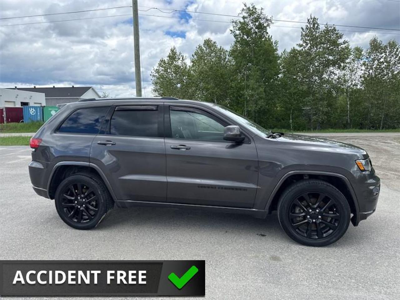 2021 Jeep Grand Cherokee Altitude  Navigation GPS - $236 B/W Photo