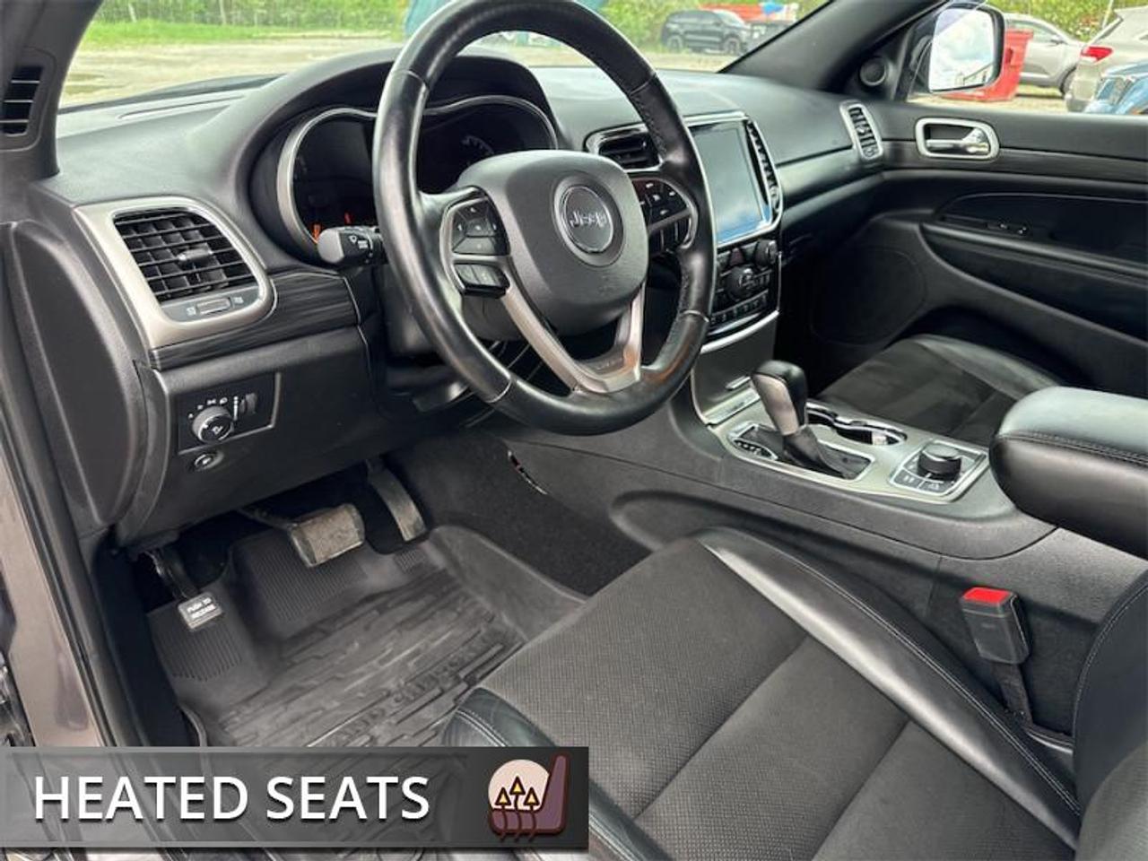 2021 Jeep Grand Cherokee Altitude  Navigation GPS - $236 B/W Photo