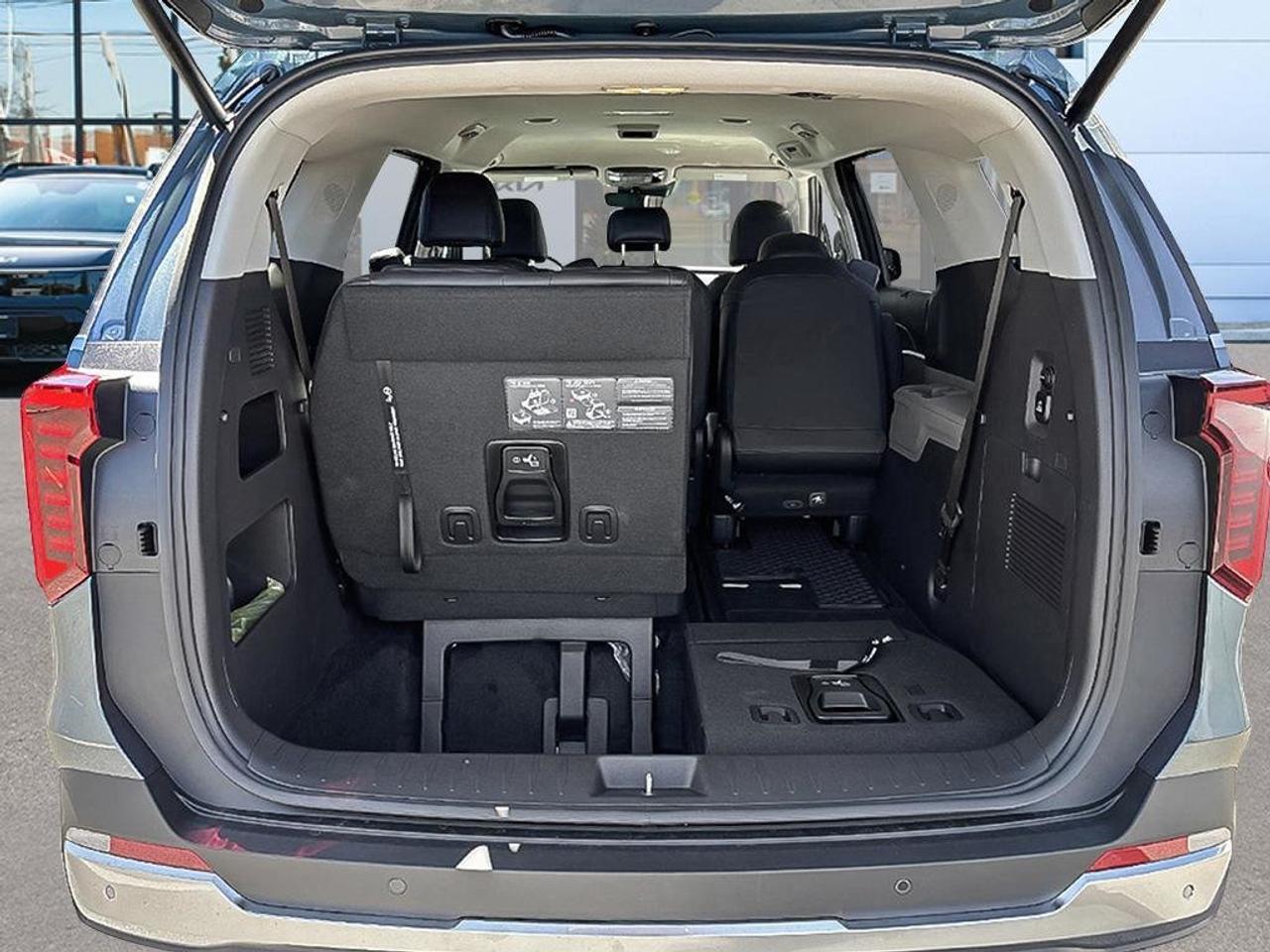 2026 Kia Carnival EX+ Photo