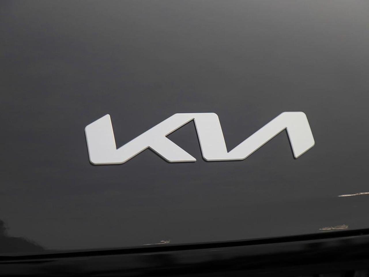 2026 Kia Carnival EX Photo