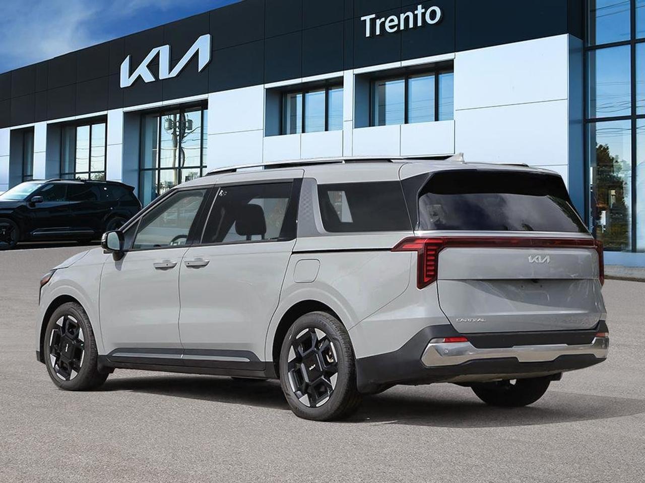 2026 Kia Carnival EX Photo3