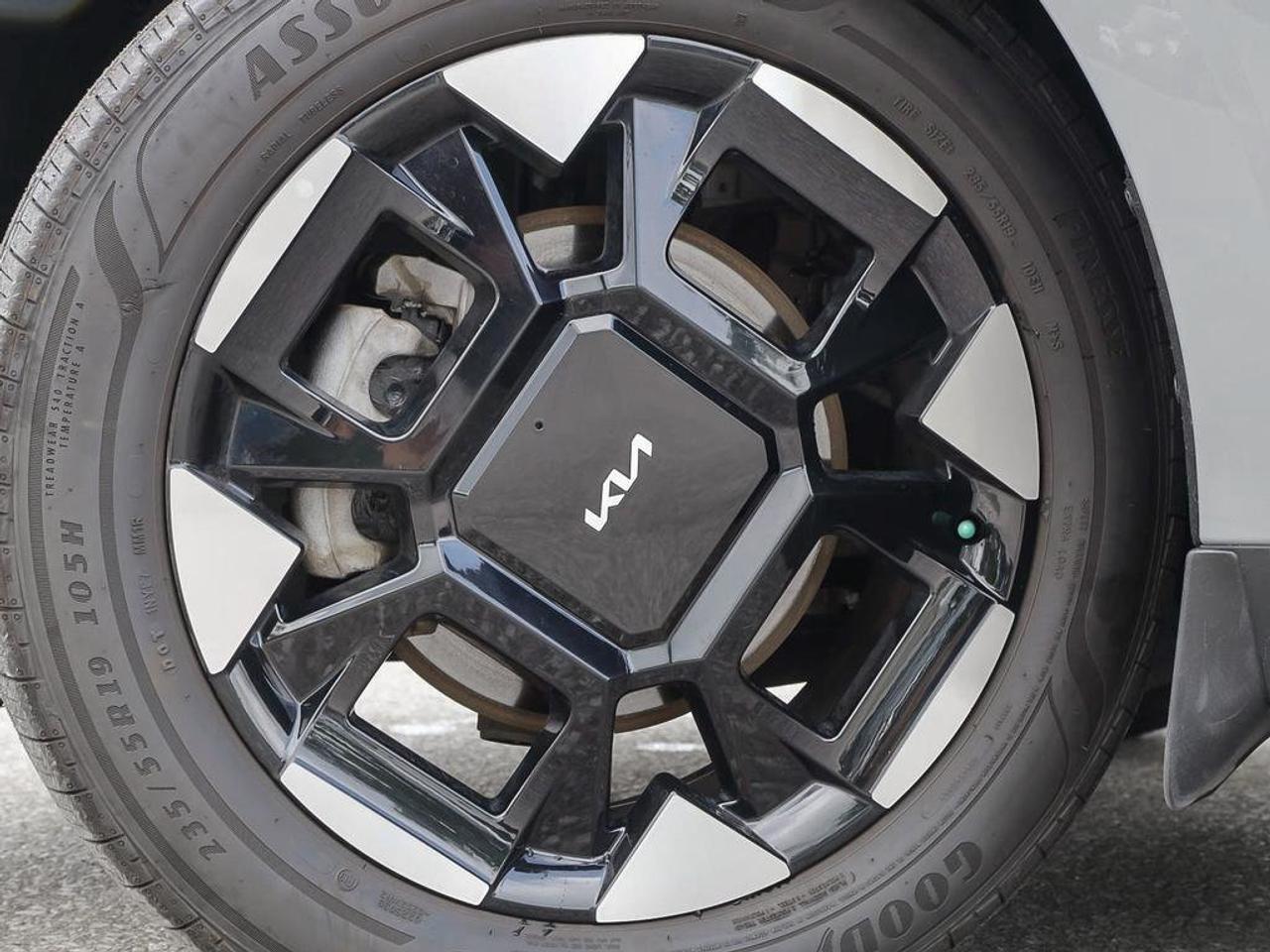 2026 Kia Carnival EX Photo