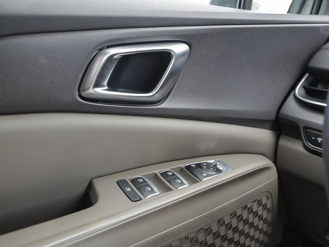 2026 Kia Carnival EX Photo