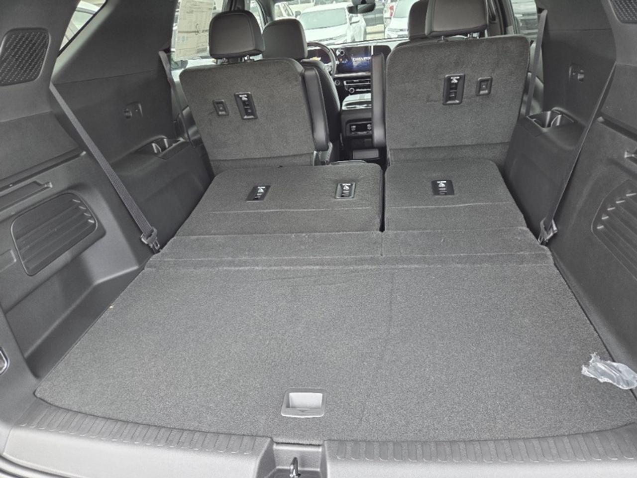 2026 Chevrolet Traverse RS  - Super Cruise -  Park Assist Photo
