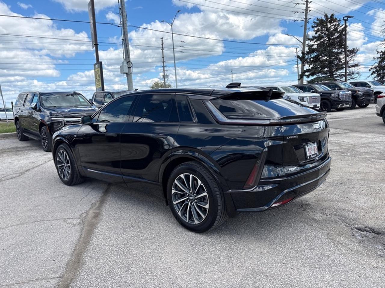 2024 Cadillac LYRIQ Sport  505 RANGE| PANO ROOF| Photo