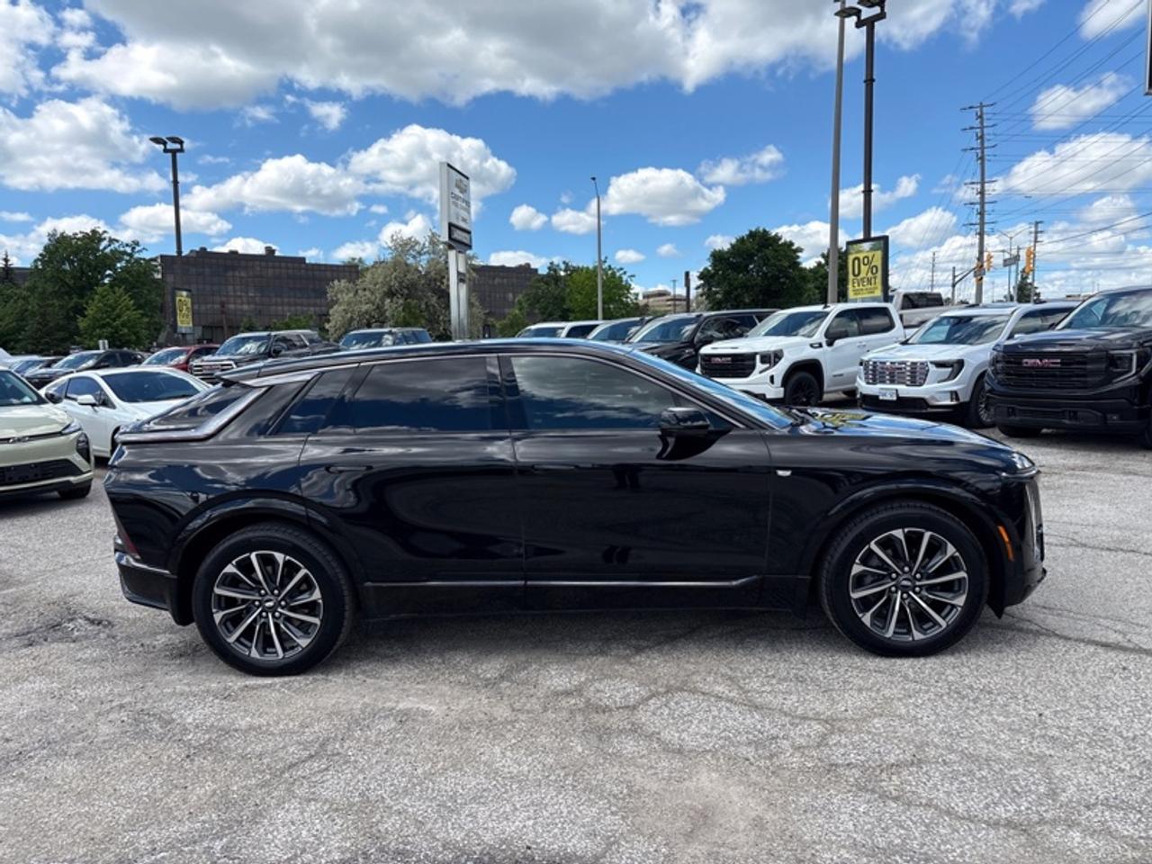 2024 Cadillac LYRIQ Sport  505 RANGE| PANO ROOF| Photo
