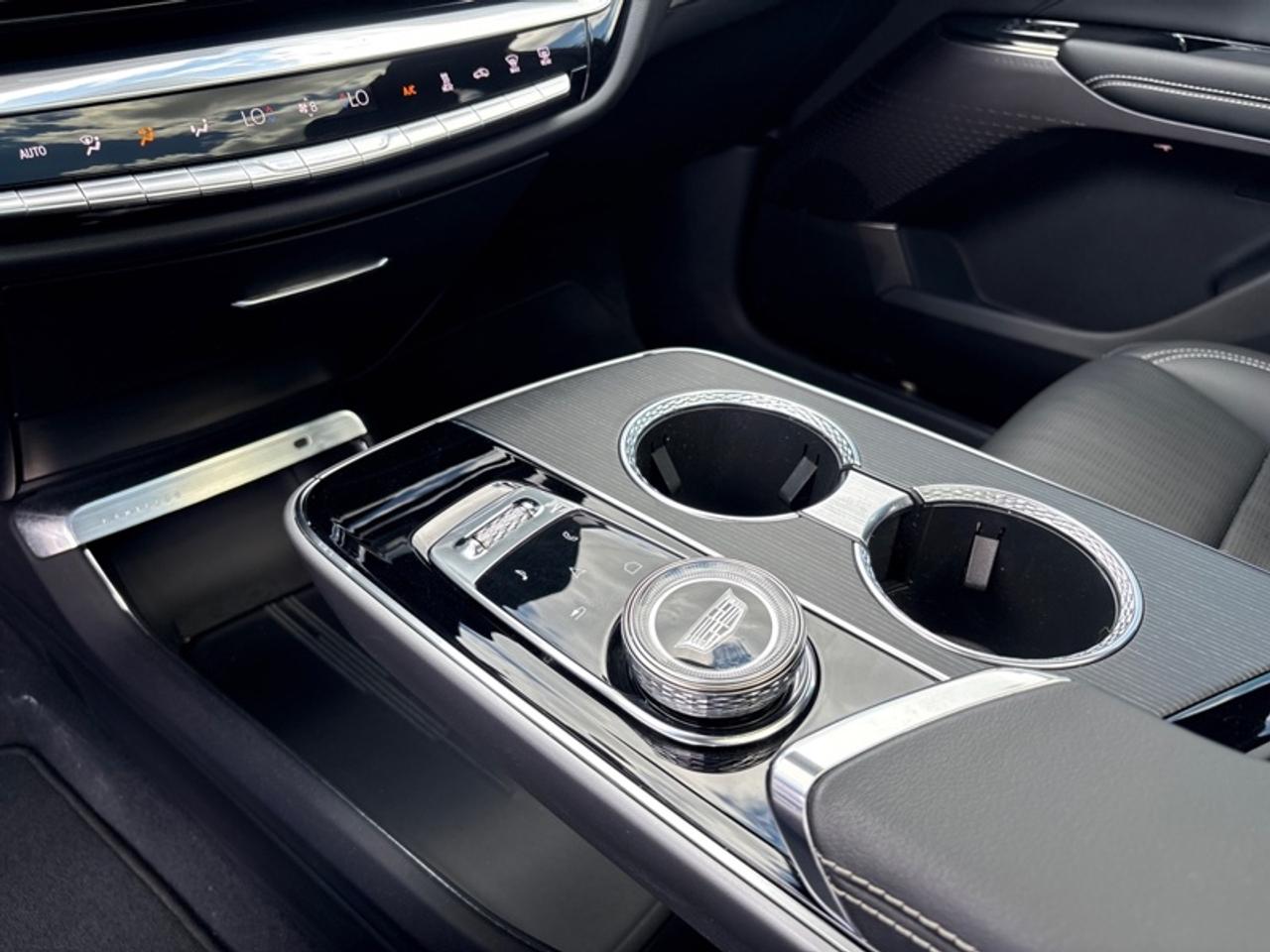 2024 Cadillac LYRIQ Sport  505 RANGE| PANO ROOF| Photo