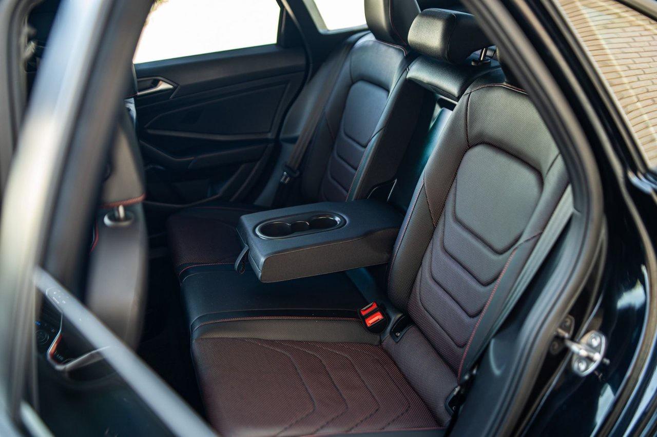 2024 Volkswagen Jetta GLI Photo