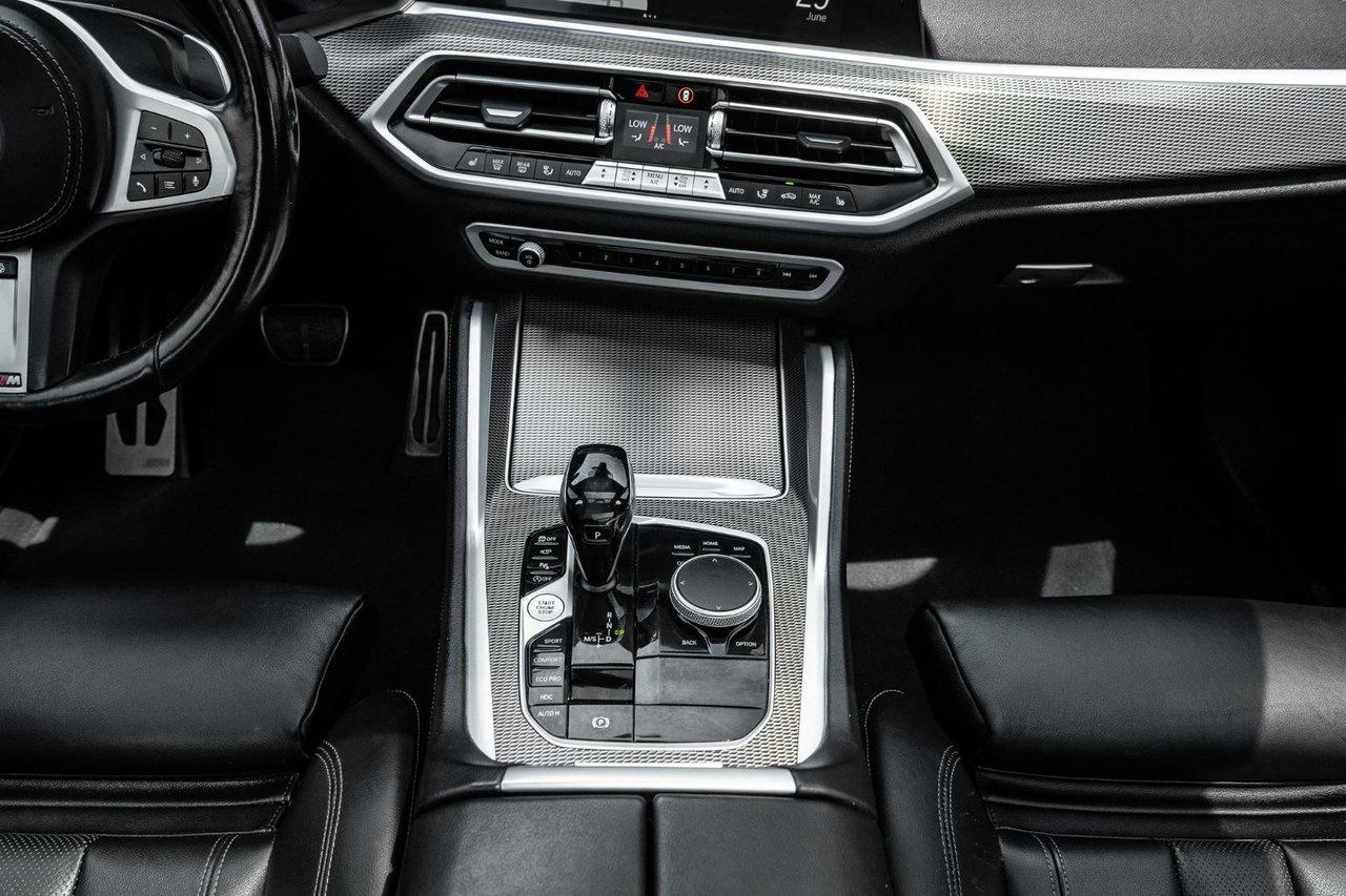 2022 BMW X6 M50i Photo