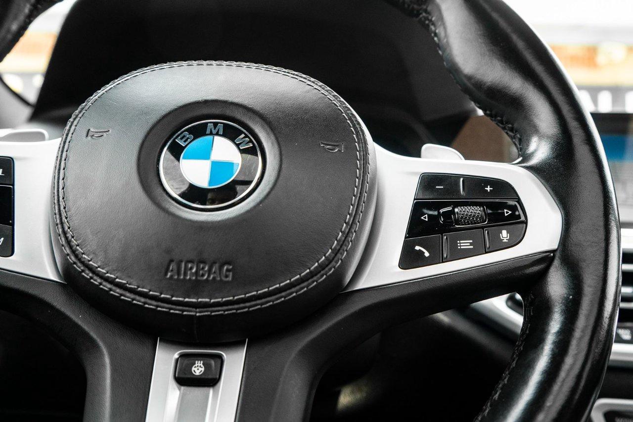 2022 BMW X6 M50i Photo