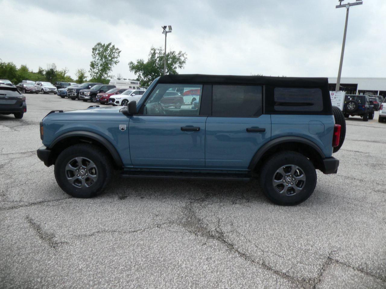 2022 Ford Bronco Big Bend | Heated Seats | Backup Cam | Photo