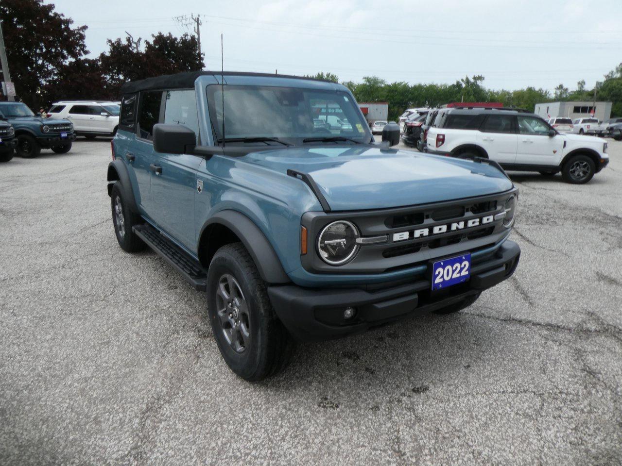 2022 Ford Bronco Big Bend | Heated Seats | Backup Cam | Photo