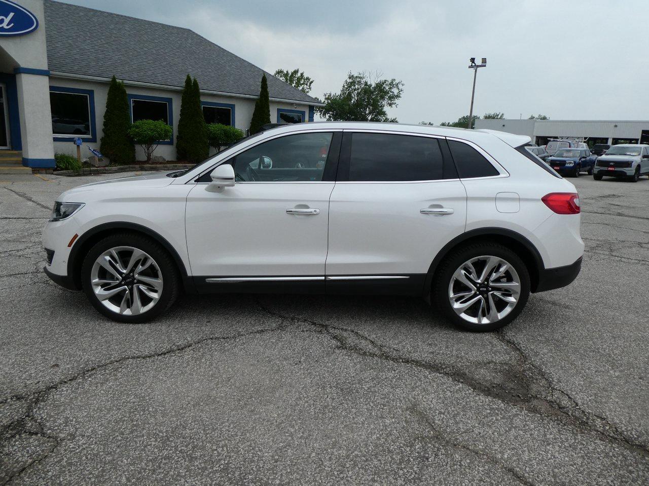 2018 Lincoln MKX Reserve | Heated Seats | Backup Cam | Nav | Photo