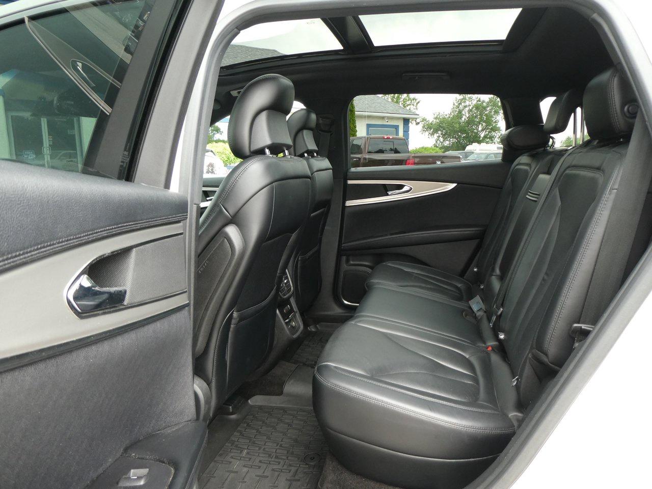 2018 Lincoln MKX Reserve | Heated Seats | Backup Cam | Nav | Photo