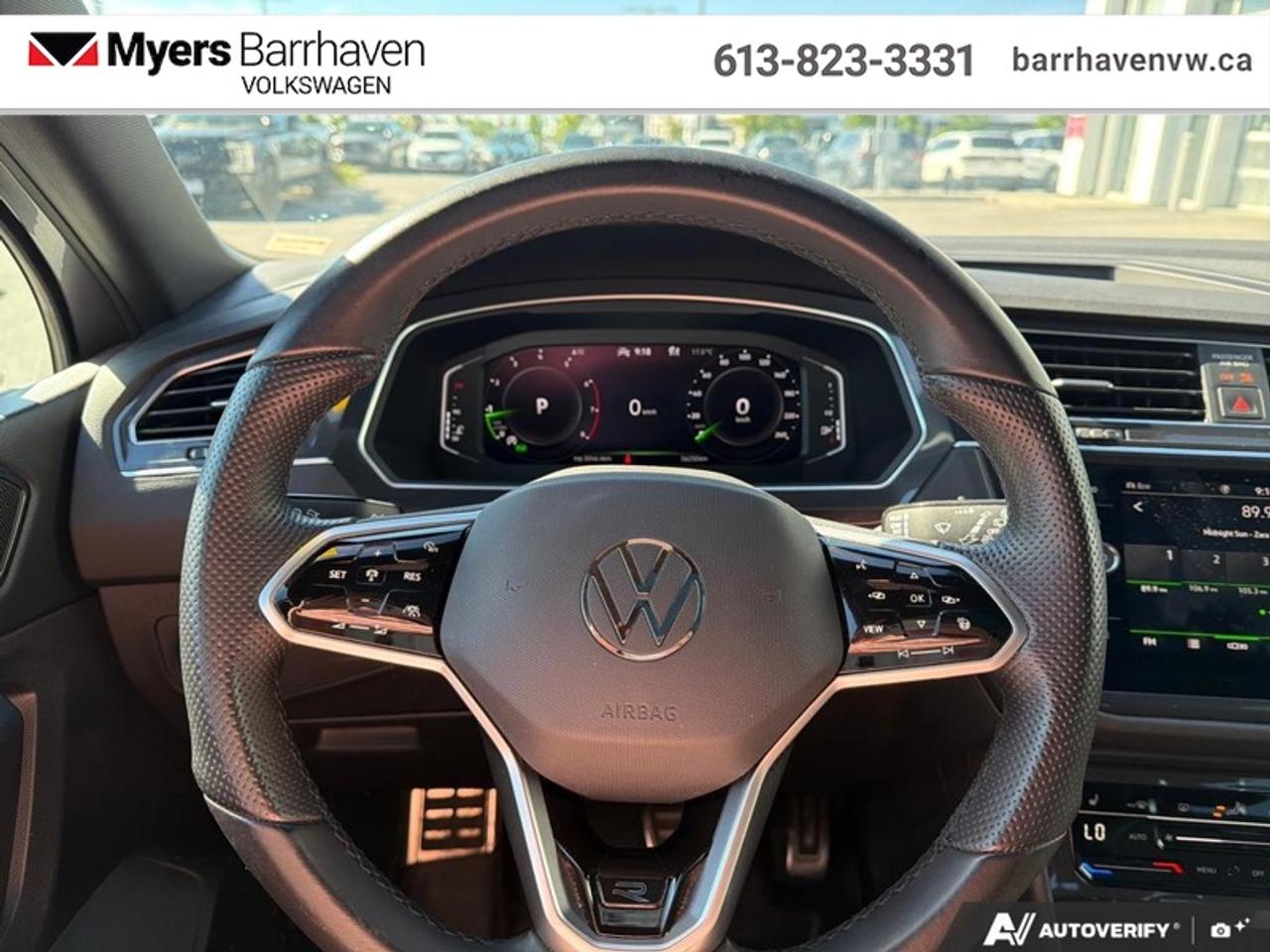 2022 Volkswagen Tiguan Comfortline R-Line Black Edition Photo