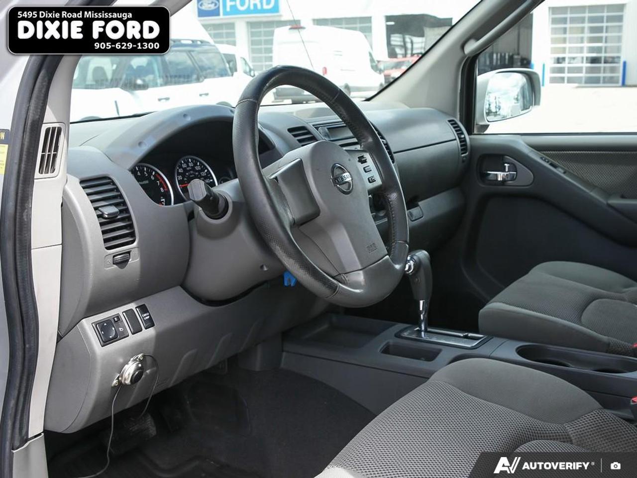 2007 Nissan Frontier LE Photo