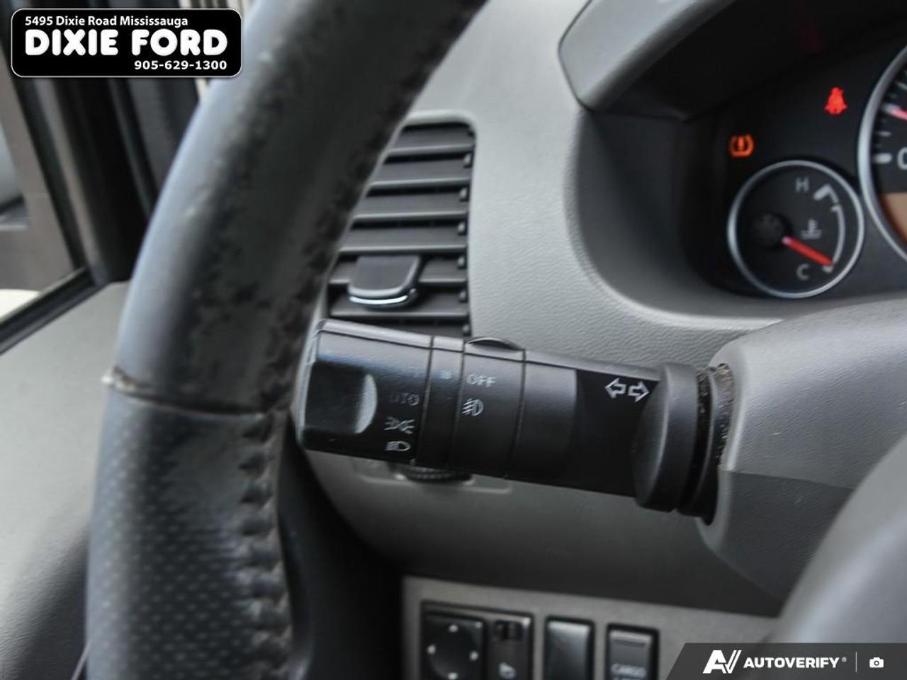 2007 Nissan Frontier LE Photo
