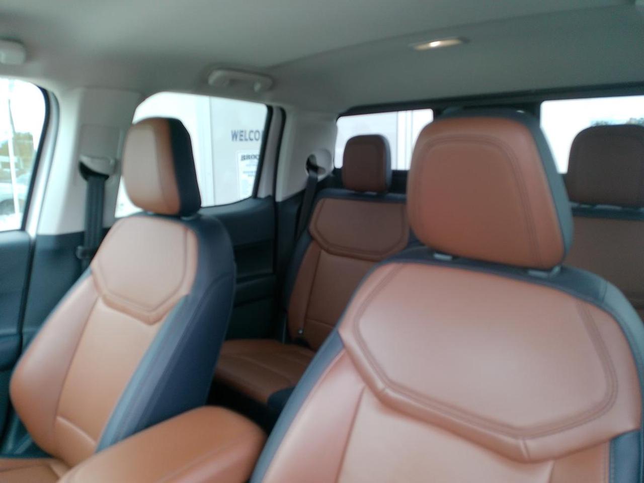 2023 Ford Maverick Lariat AWD SuperCrew Photo