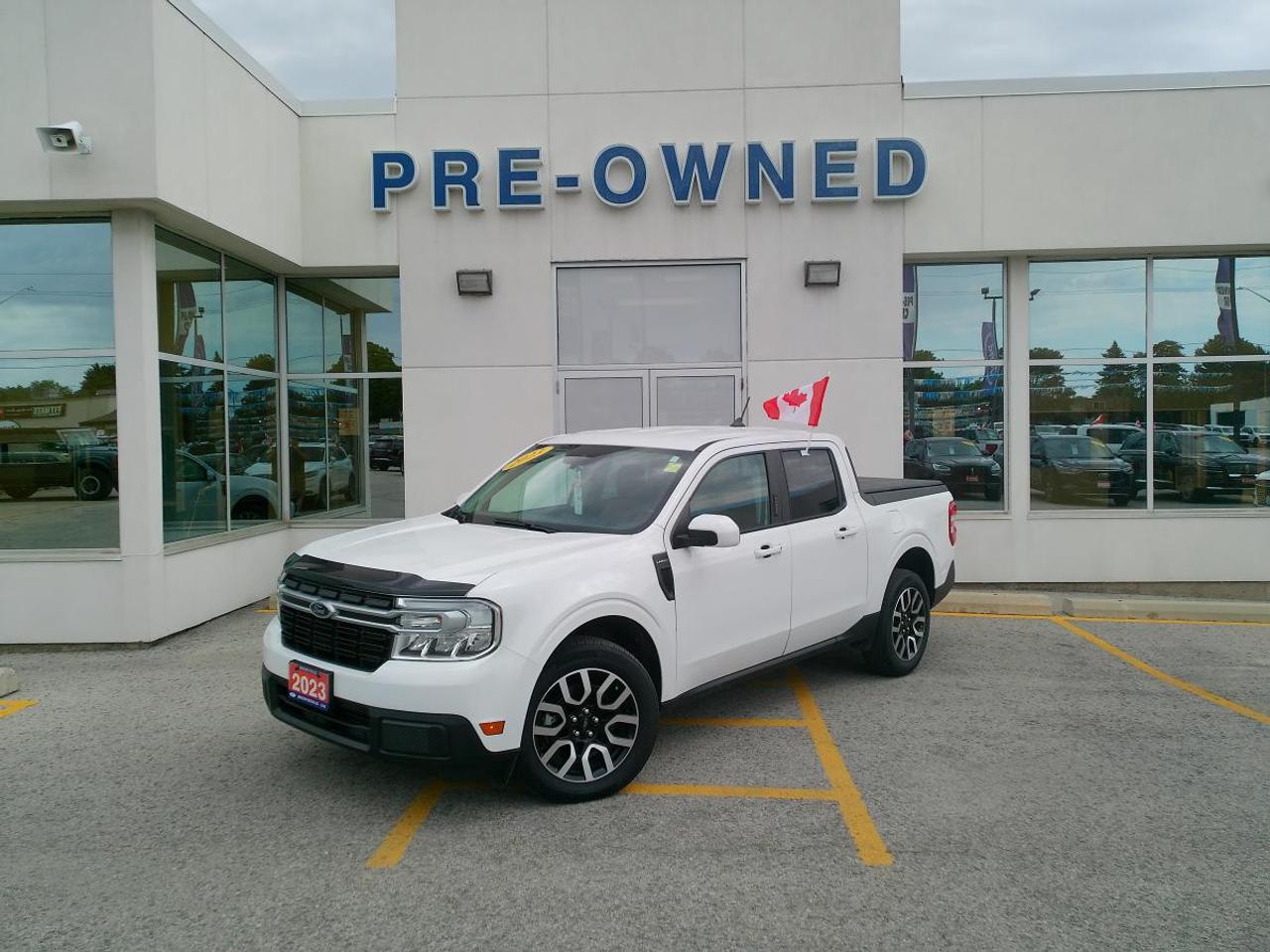 Used 2023 Ford Maverick Lariat AWD SuperCrew for sale in Niagara Falls, ON