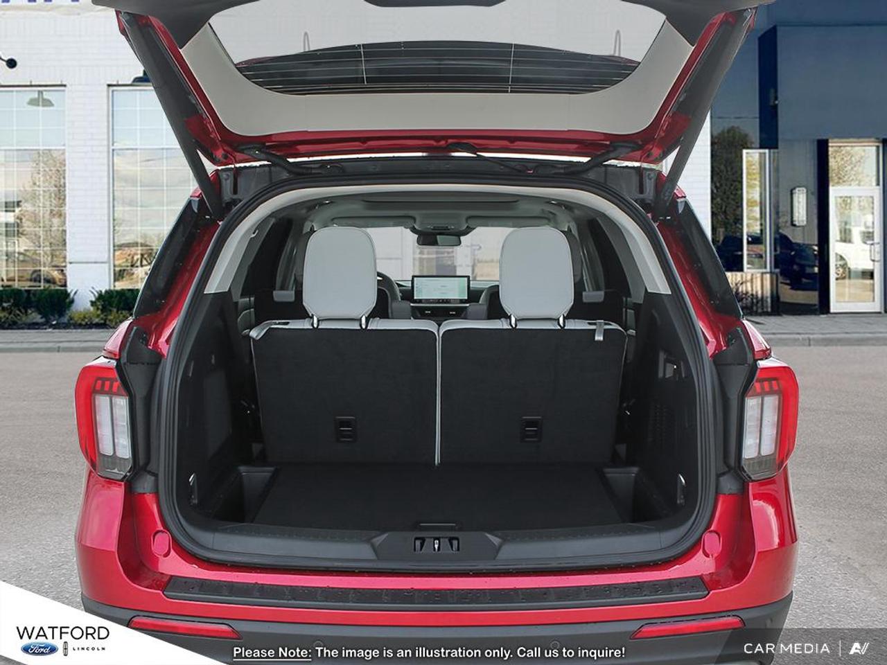 2026 Ford Explorer Platinum Photo