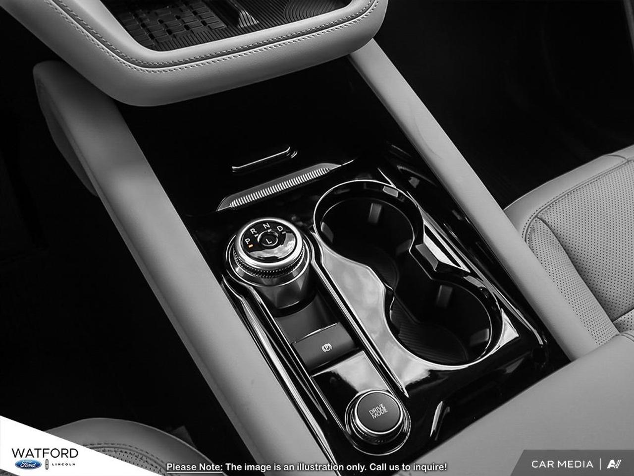2026 Ford Explorer Platinum Photo