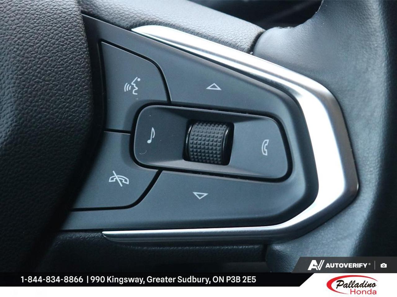 2024 Chevrolet Trax LT Photo