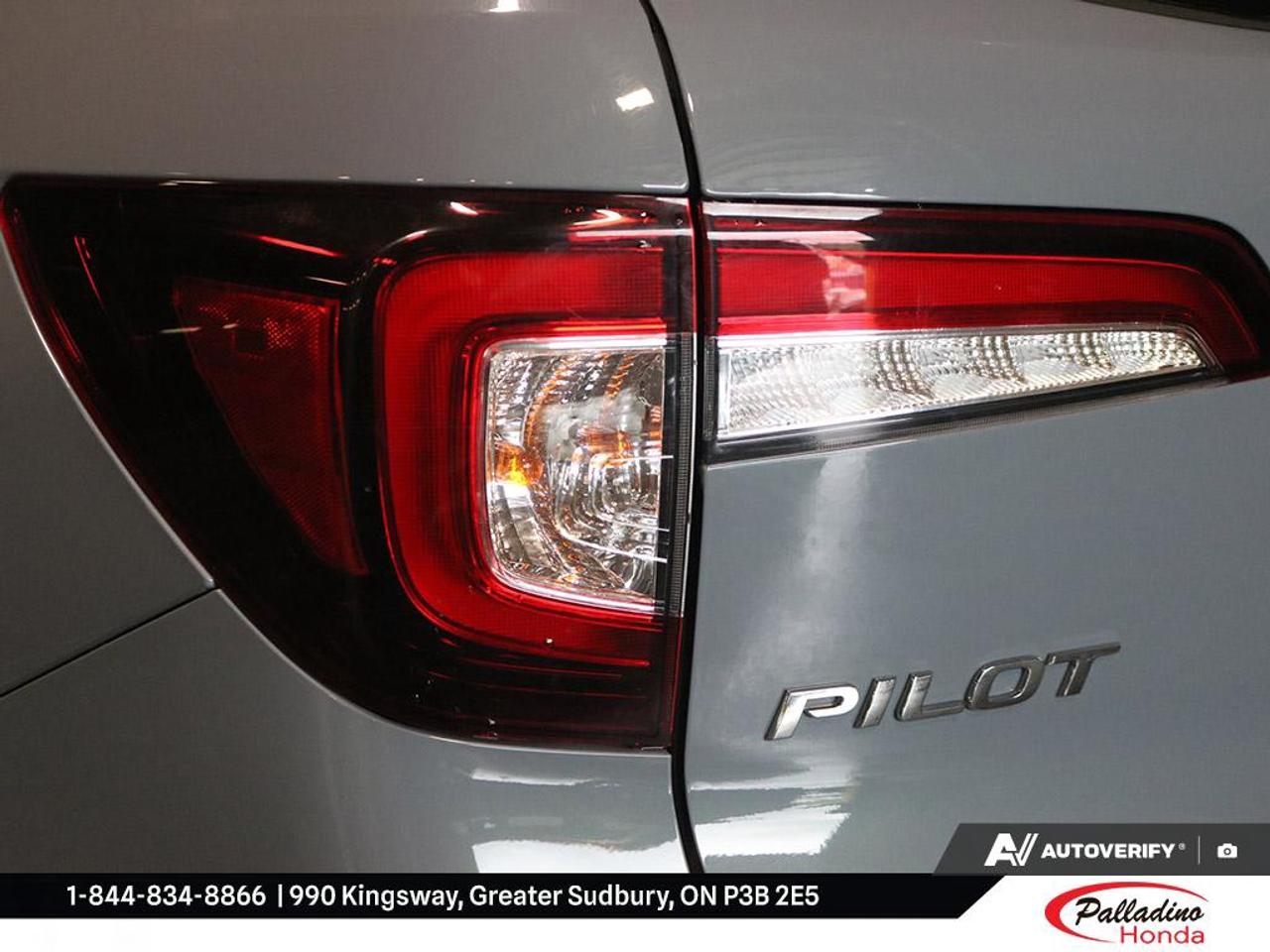 2022 Honda Pilot Black Edition Photo
