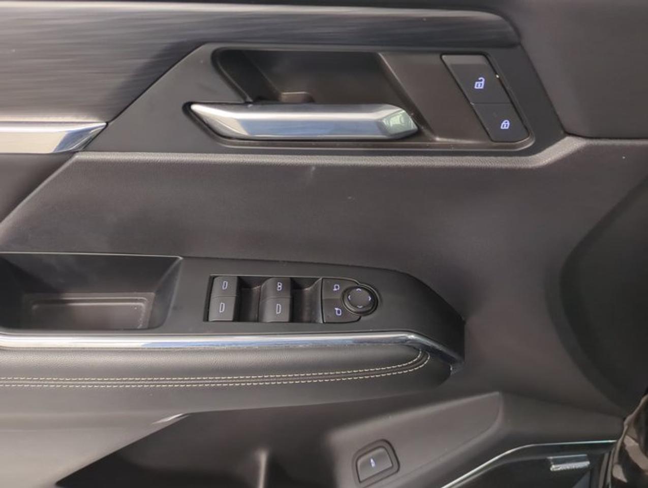 14270048.823503610