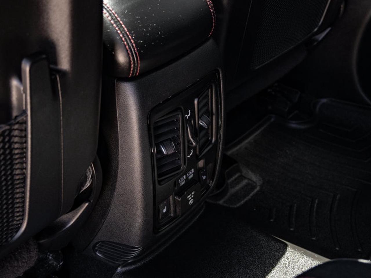 2021 Dodge Durango R/T Photo