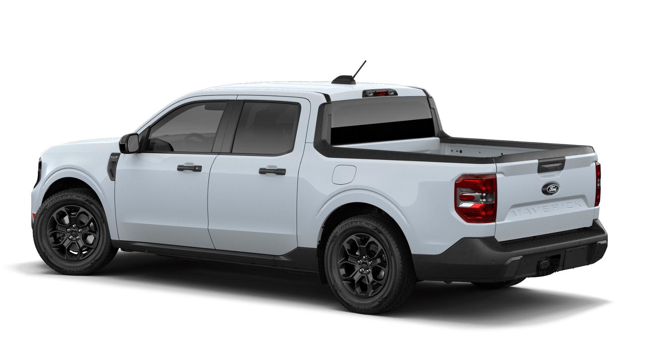 2026 Ford Maverick XLT AWD SuperCrew Photo1