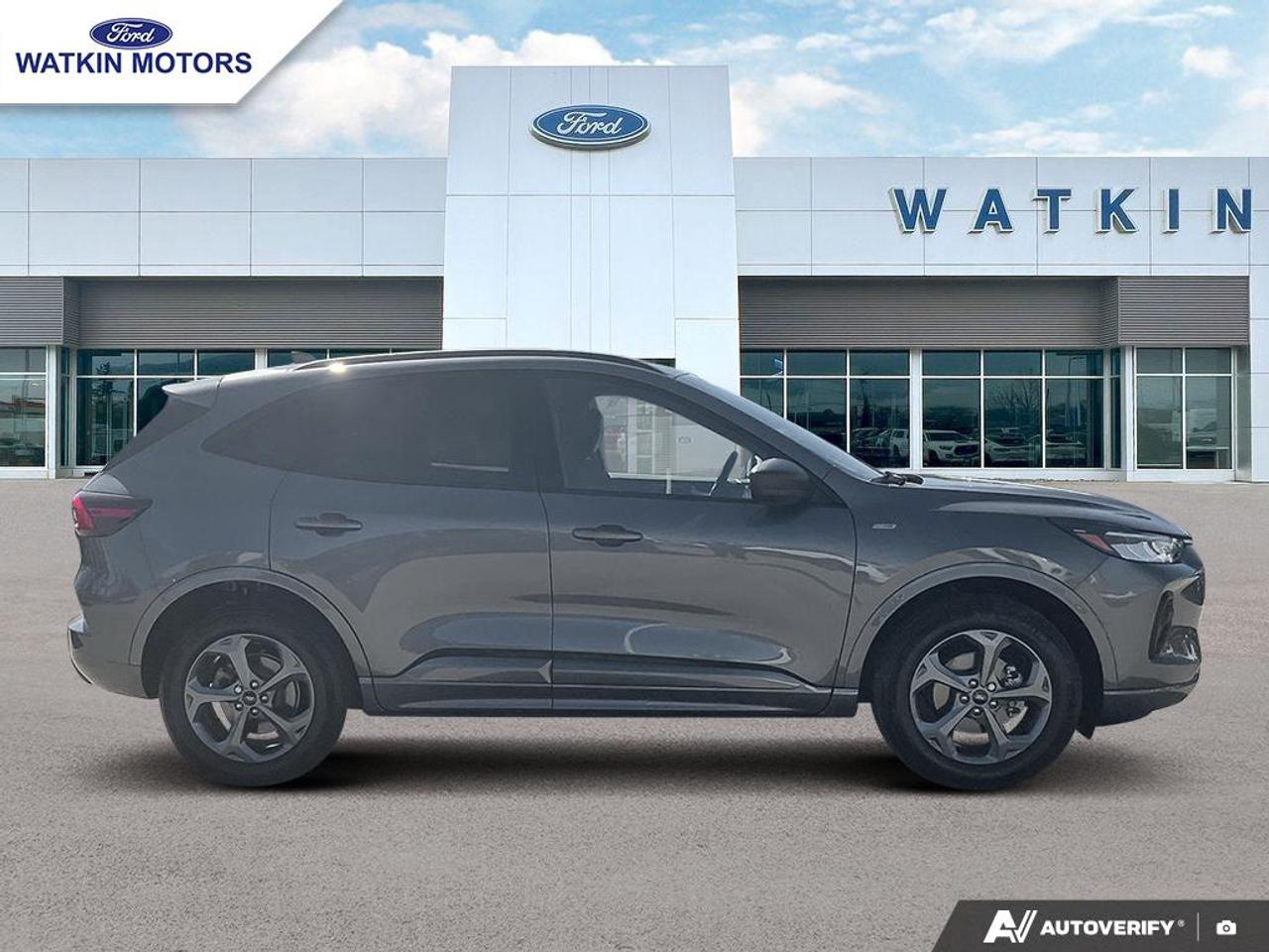 2024 Ford Escape AWD ST LINE HYBRID Photo5