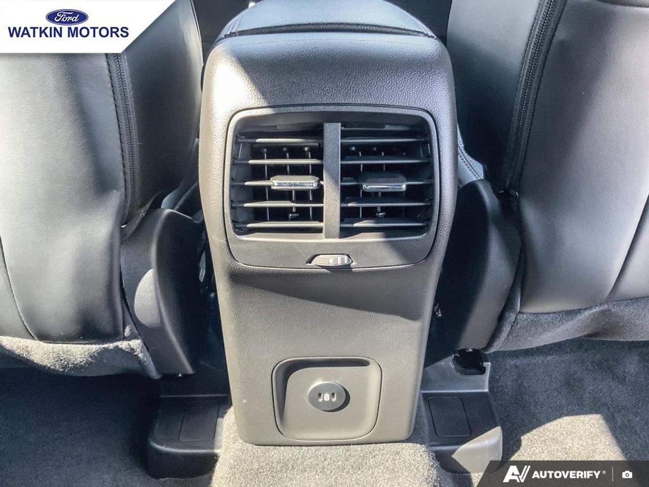 2024 Ford Escape AWD ST LINE HYBRID Photo28