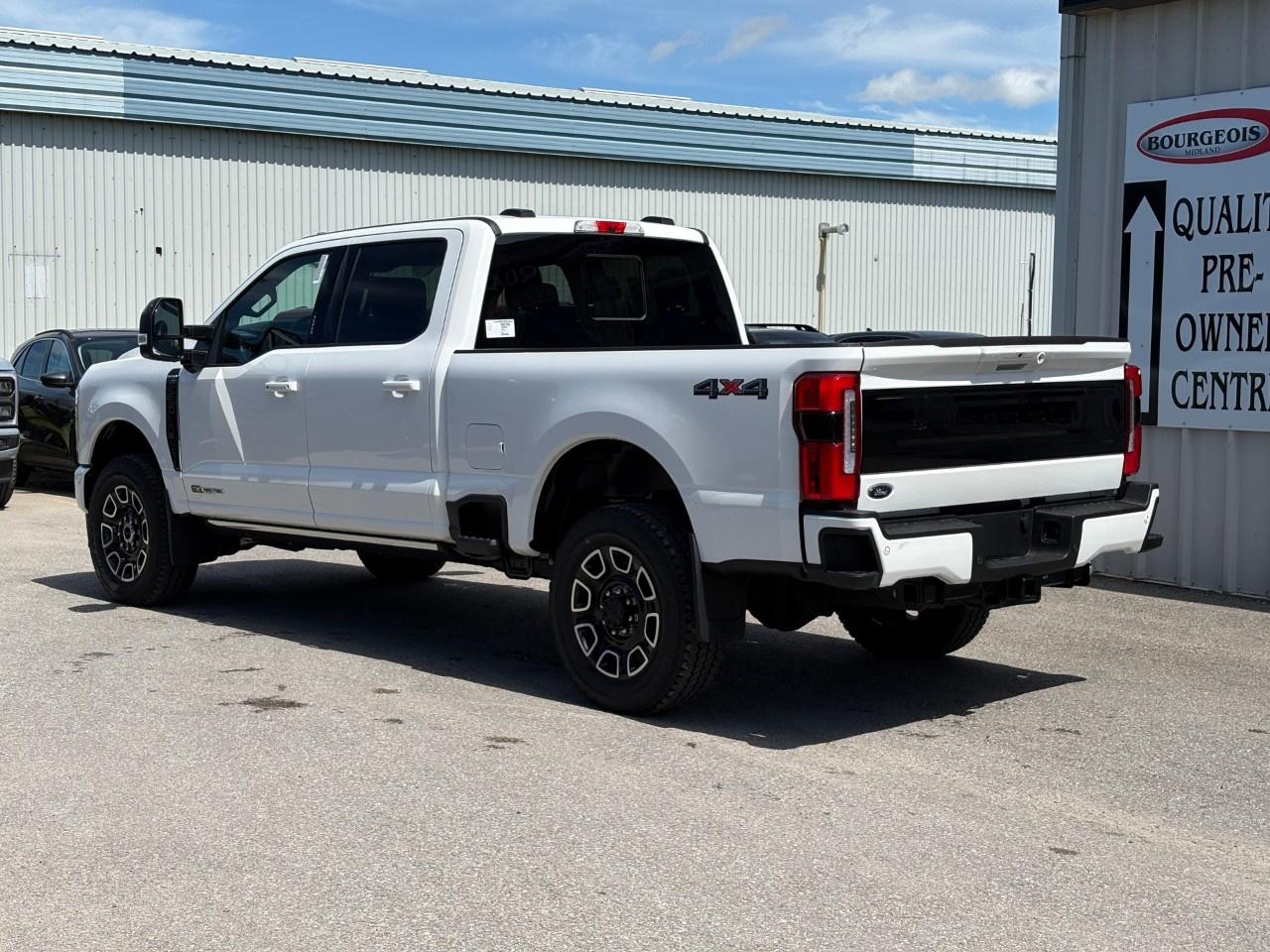 2026 Ford F-250 Super Duty SRW PLATINUM 4WD CREW CAB 6.75' BOX Photo